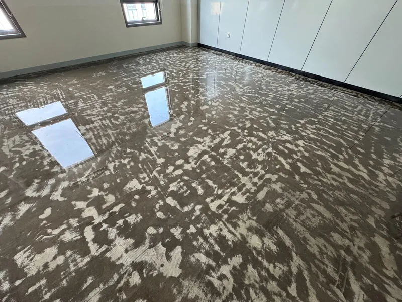 Renovated APRL lab floor, photo 5